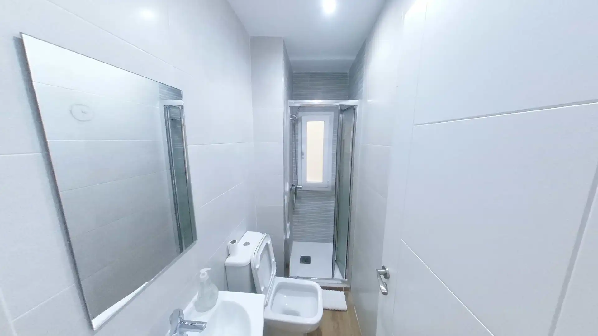 Piso de alquiler en Calle de los Fundadores, Fuente del Berro