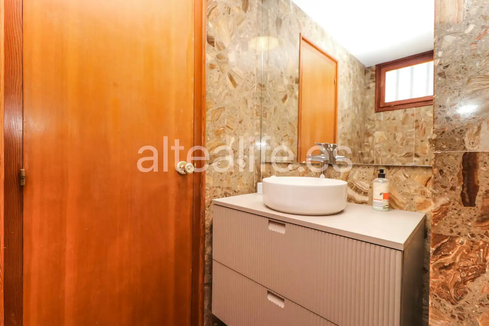 Baño de Apartamento en venta en Altea con Aire acondicionado, Terraza y Piscina comunitaria
