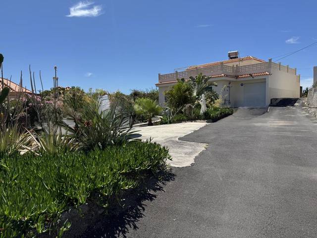 Casa-chalet en Venta en La Medida en Araya