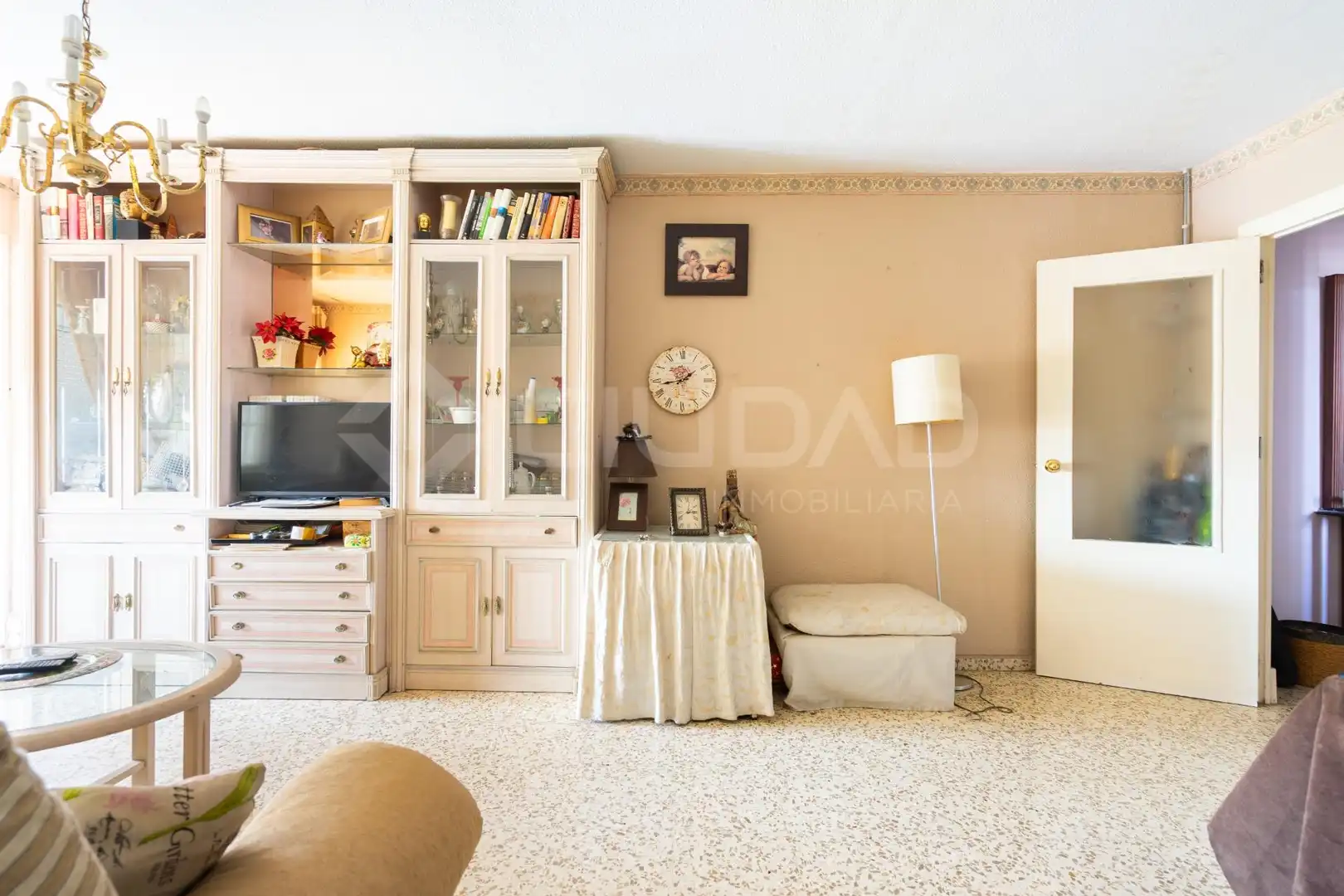Living room of Flat for sale in Sevilla  with Balcony