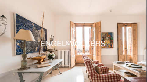 Foto 2 de Apartamento de alquiler en Palacio,  Madrid Capital