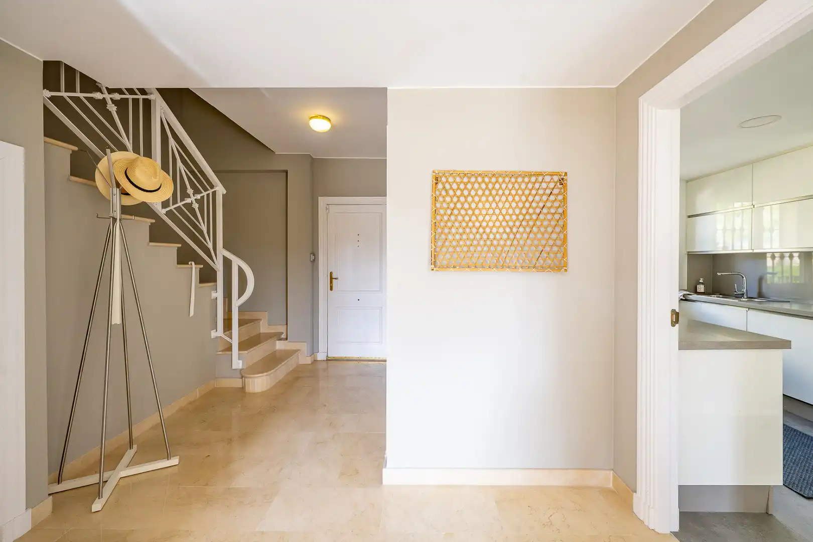 Penthouse with terrace for sale in La Quinta, imagen 14