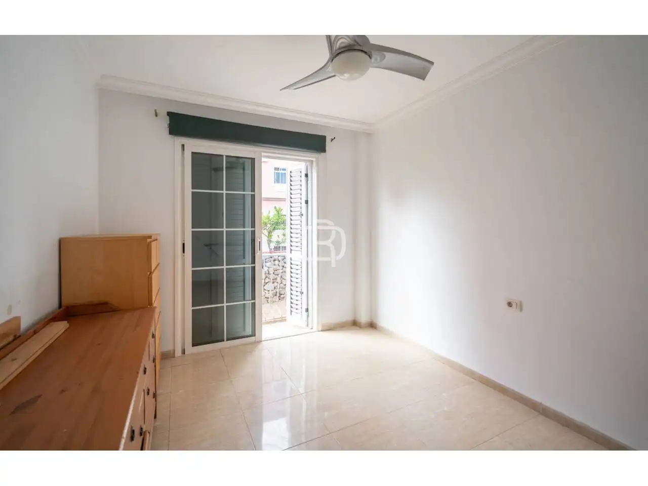 Habitación de Casa adosada en venta en Playa Jardín