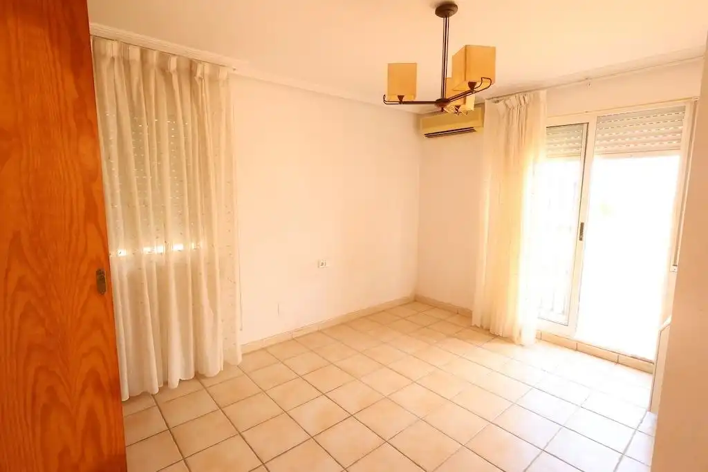 Dormitori de Casa adosada en venda en Torrevieja