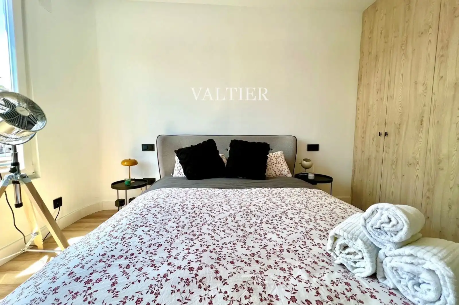 Habitación de Piso en venta en Madrid con Terraza