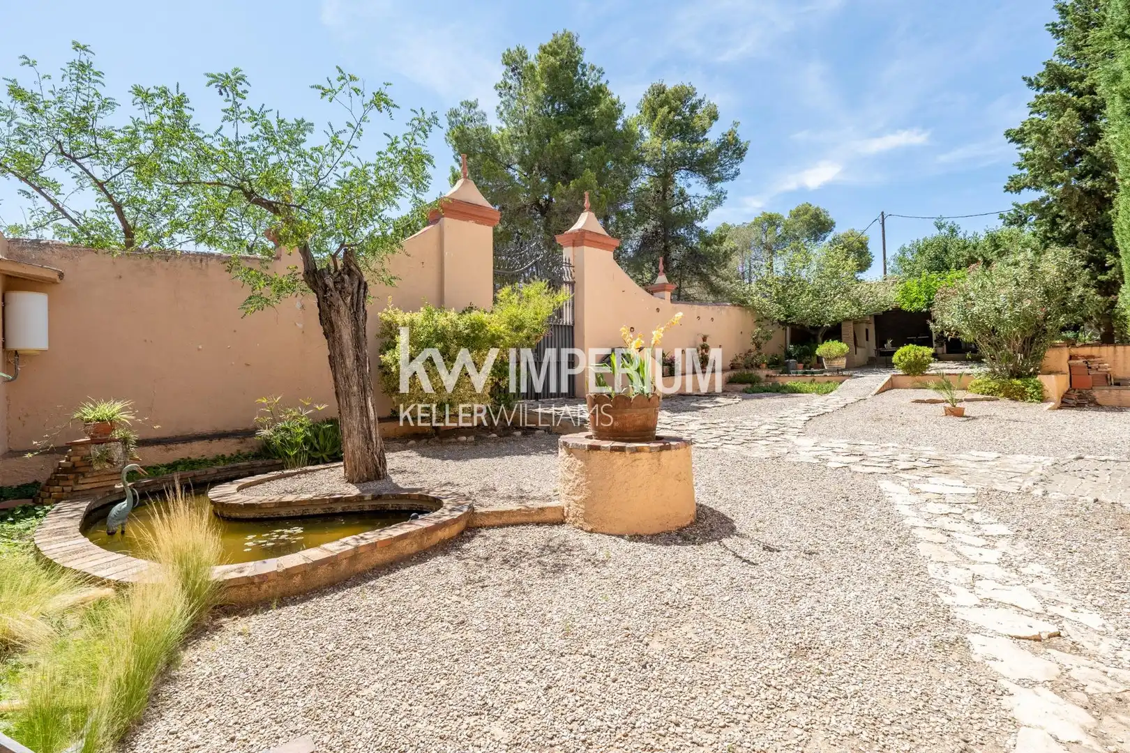 Vista exterior de Finca rústica en venda en El Molar (Tarragona) amb Aire condicionat, Calefacció i Jardí privat