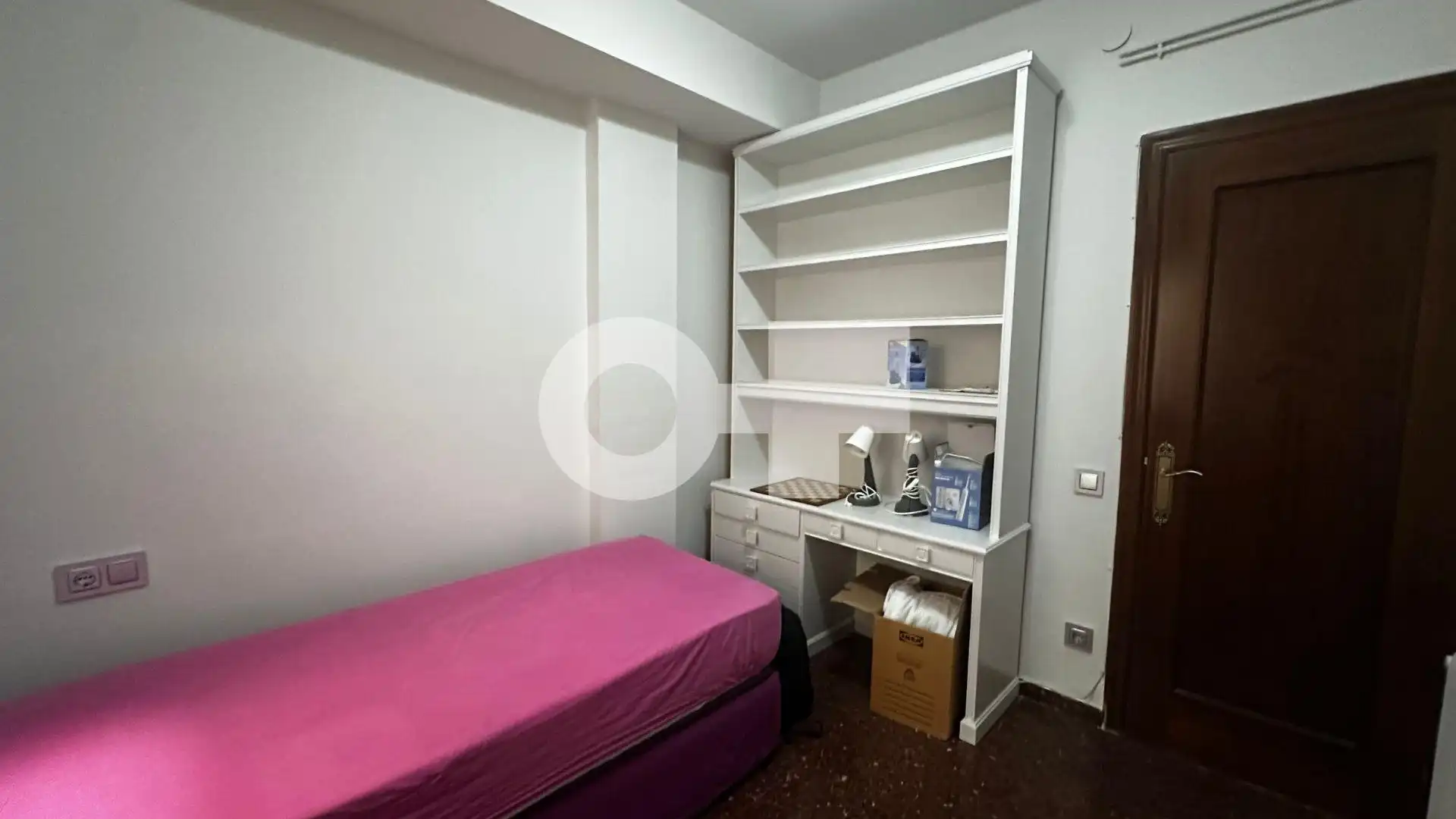 Schlafzimmer von Wohnung zur Miete in Barcelona mit Parkett, Terrasse und Alarm