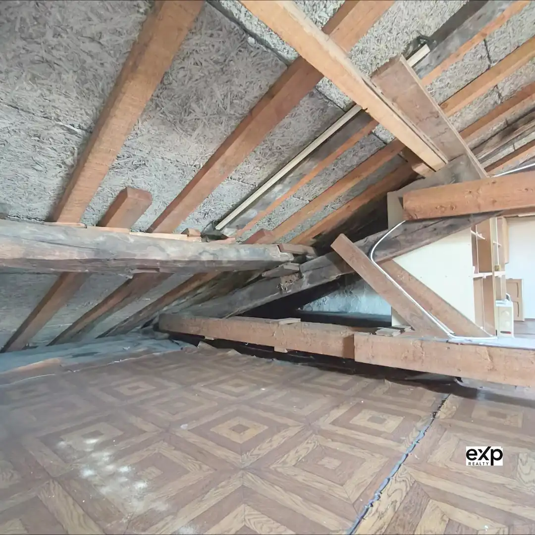 Casa adosada en venda en Oviedo  amb Parquet i Moblat