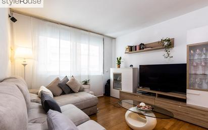 Living room of Flat for sale in Terrassa  with Heating