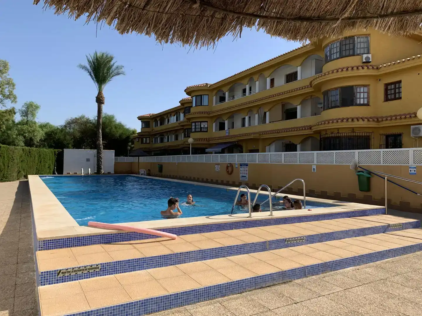 Piscina de Apartament en venda en Cartagena amb Aire condicionat, Piscina i Moblat