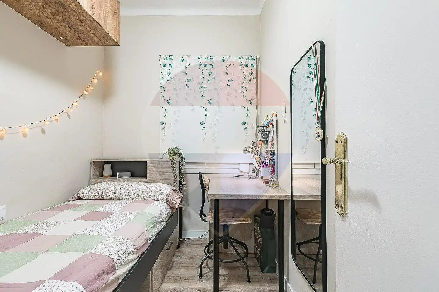 Habitación de Piso en venta en Barcelona con Aire acondicionado, Calefacción y Balcón