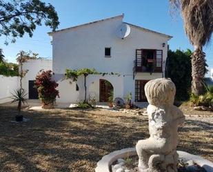 Vista exterior de Pis en venda en Los Gallardos amb Aire condicionat, Jardí privat i Terrassa