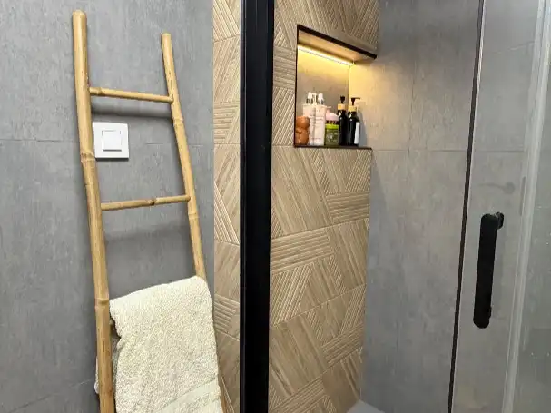 Badezimmer von Dachboden zum Verkauf in San Luis