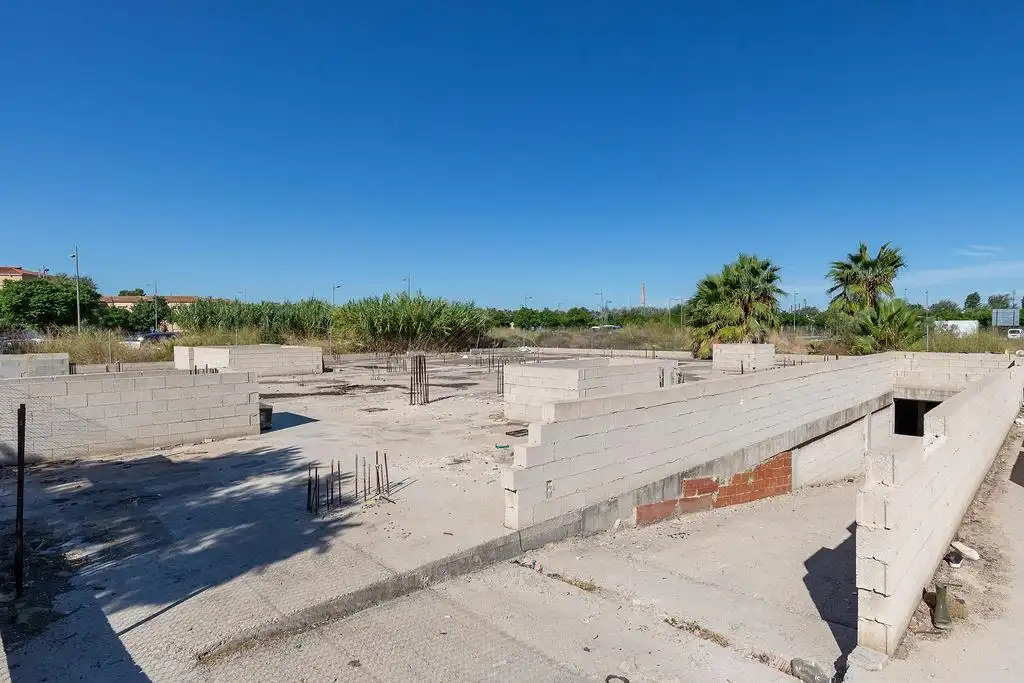 Edifici en venda en Alzira