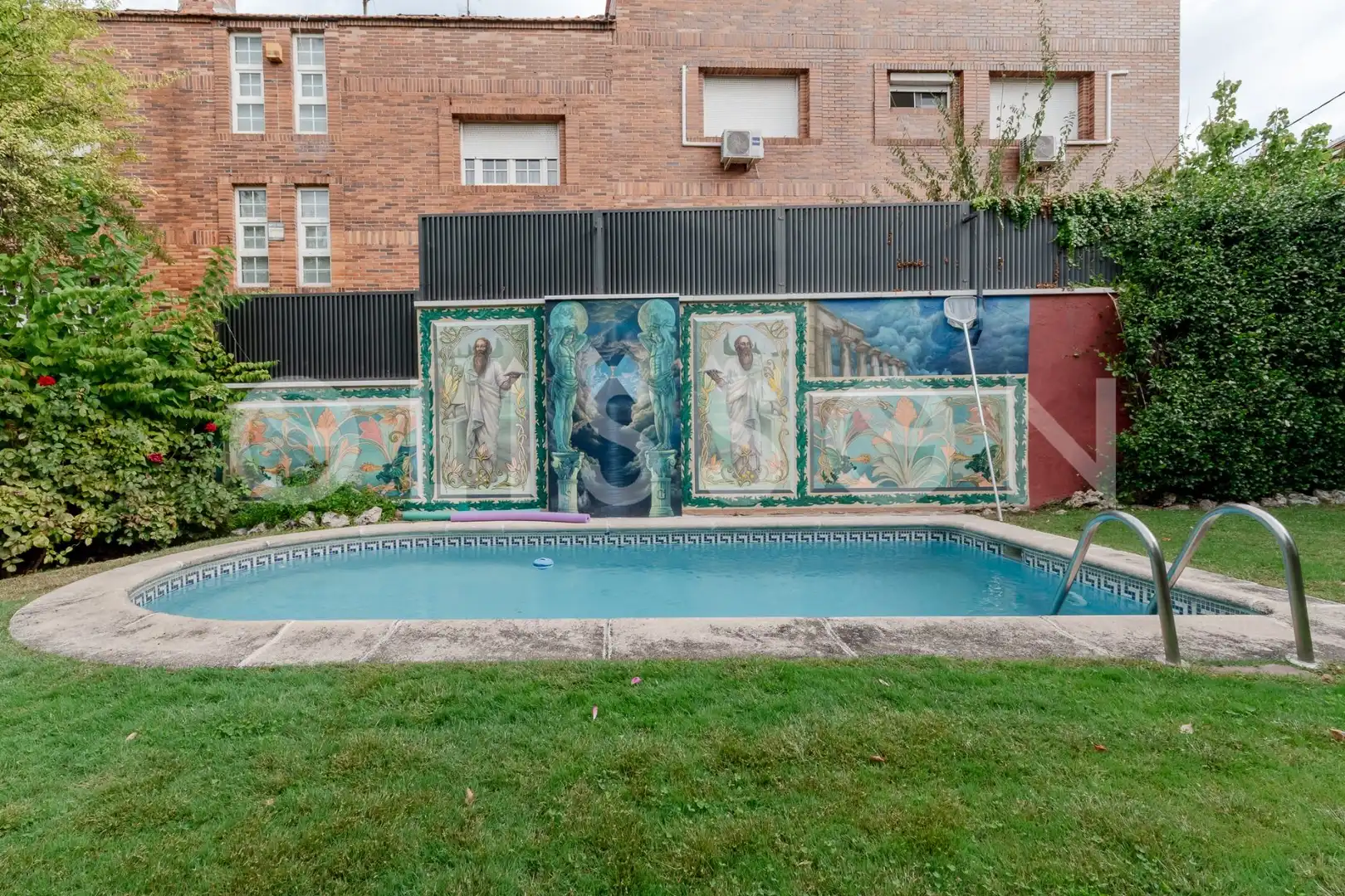 House with pool for sale in Moncloa - Aravaca, imagen 3