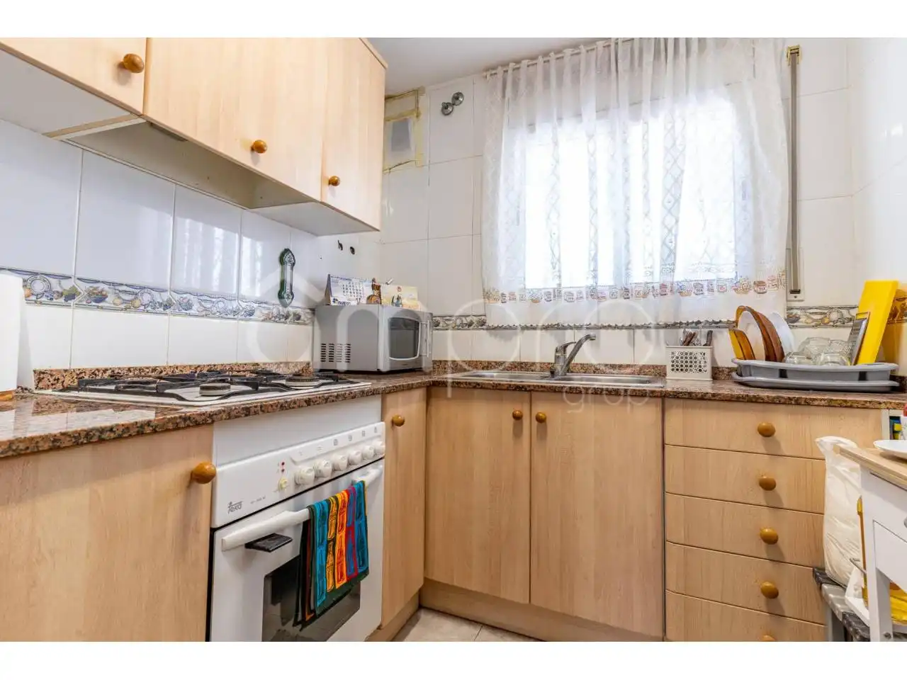 Cuina de Casa o xalet en venda en La Pobla de Montornès   amb Aire condicionat, Jardí privat i Terrassa