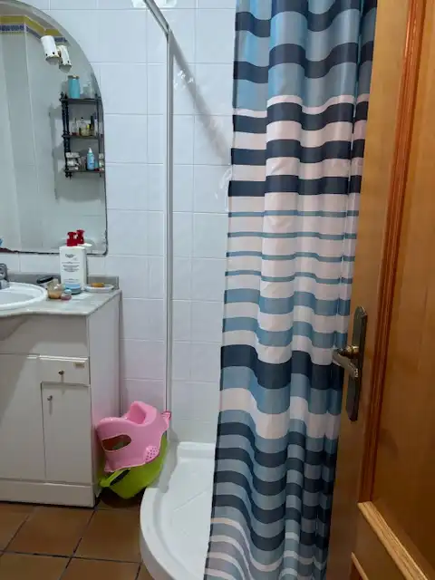 Baño de Casa o chalet en venta en Narón con Calefacción, Jardín privado y Parquet