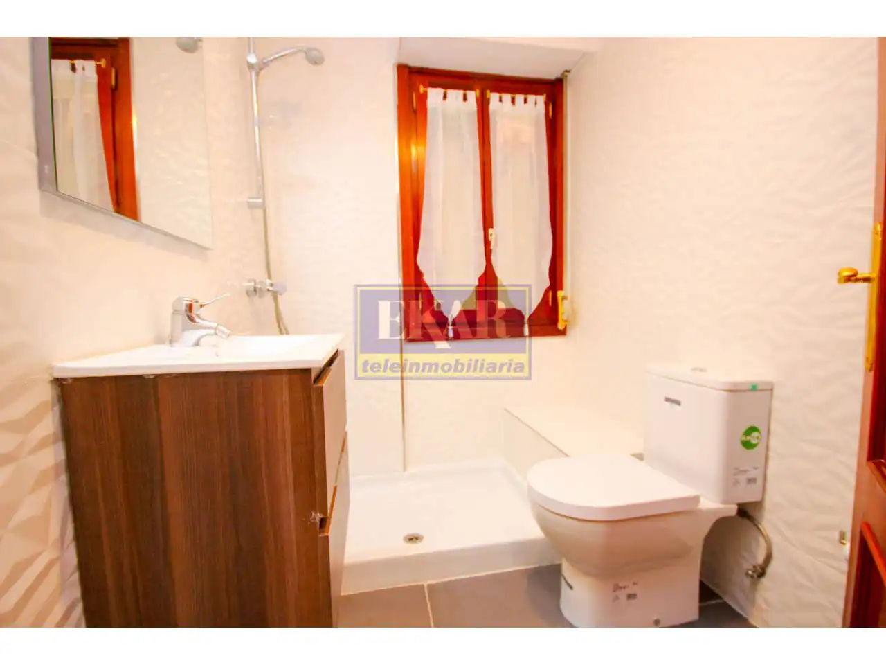 Piso en venta en Calle Santiago, Centro - Mendibil - Santiago