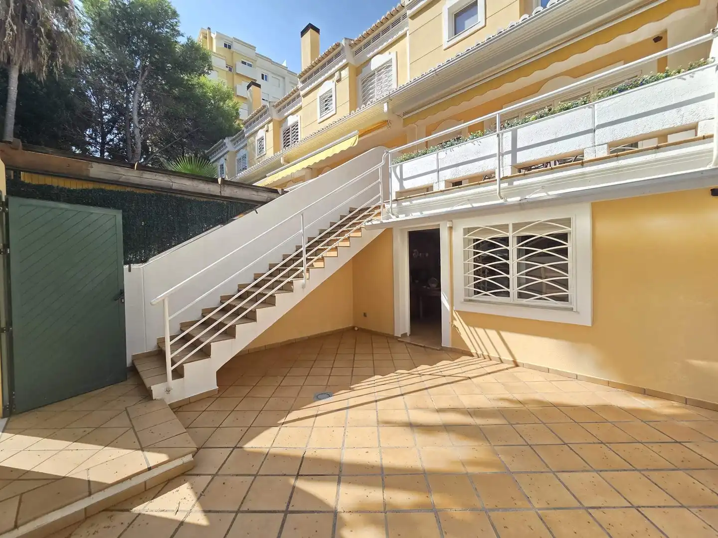 Terrassa de Casa adosada en venda en Gandia amb Aire condicionat, Jardí privat i Terrassa