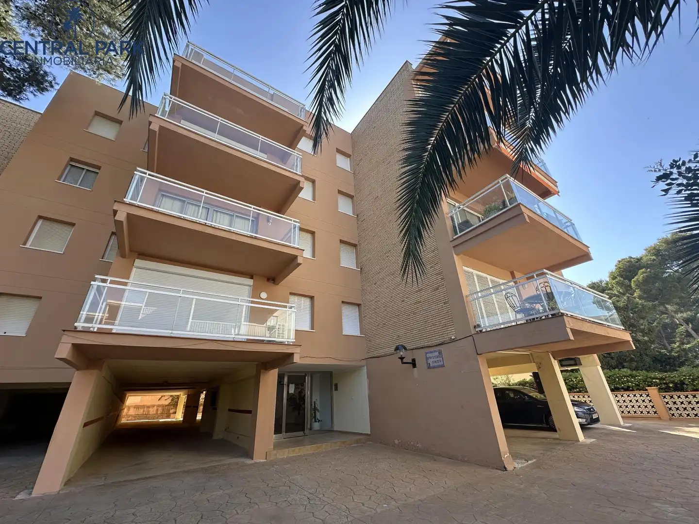 Vista exterior de Apartament en venda en Salou amb Aire condicionat, Terrassa i Moblat