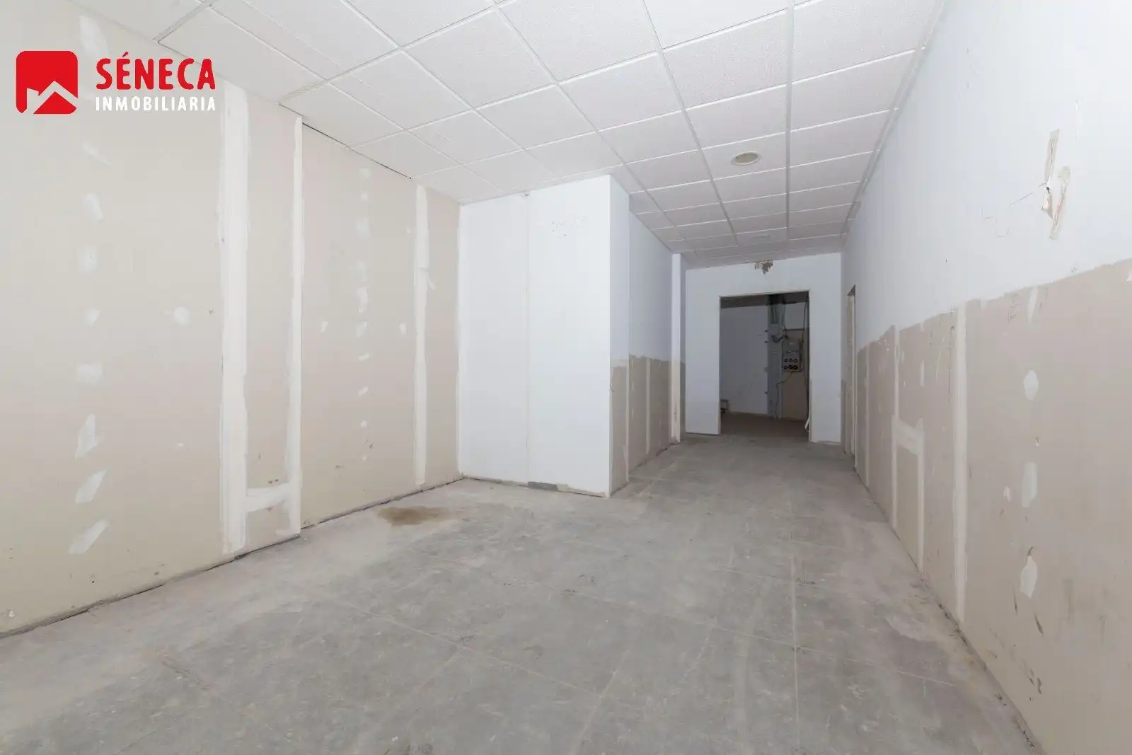 Local comercial en venta en HISTORIADOR DIAZ DEL MORAL, imagen 6