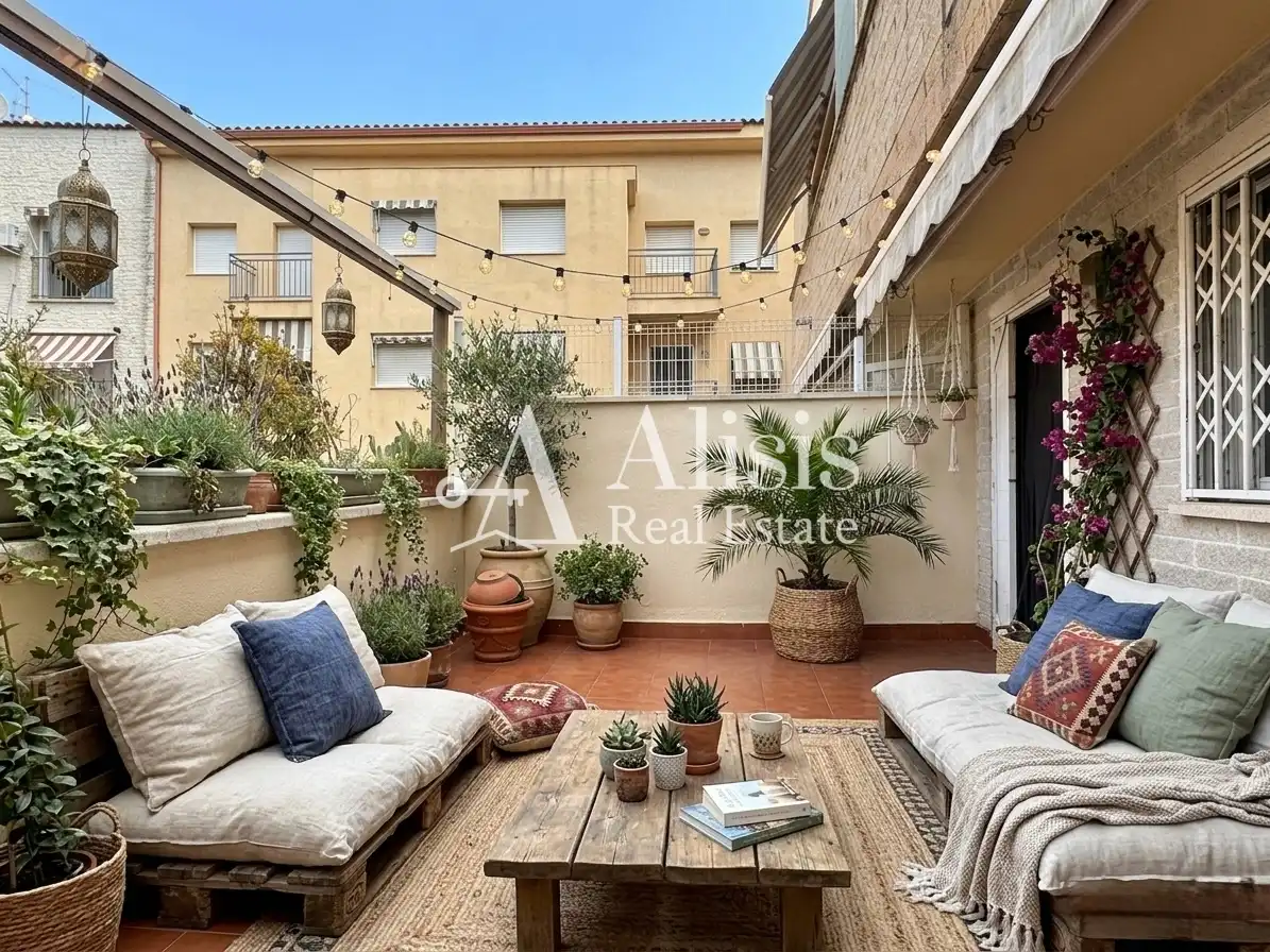 Terrasse von Einfamilien-Reihenhaus zum Verkauf in Pallejà mit Klimaanlage, Heizung und Terrasse