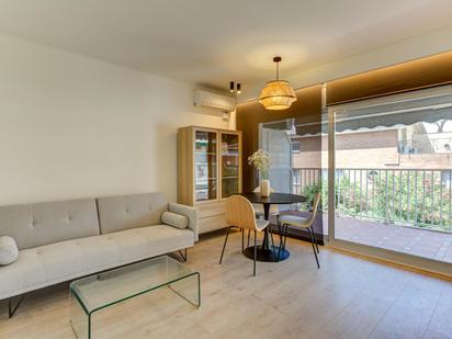 Living room of Flat for sale in Castelldefels  with Air Conditioner, Parquet flooring and Terrace