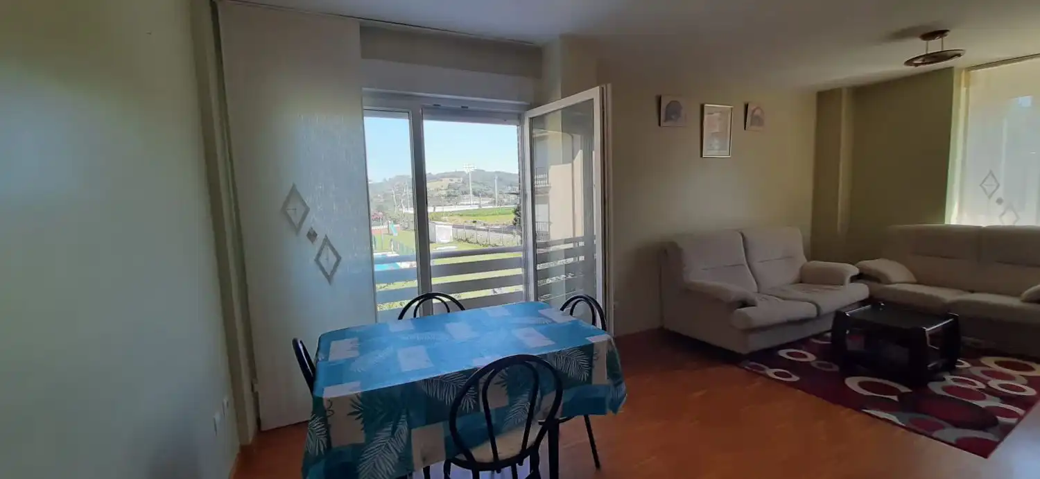 Comedor de Piso en venta en Bárcena de Cicero con Calefacción, Parquet y Terraza