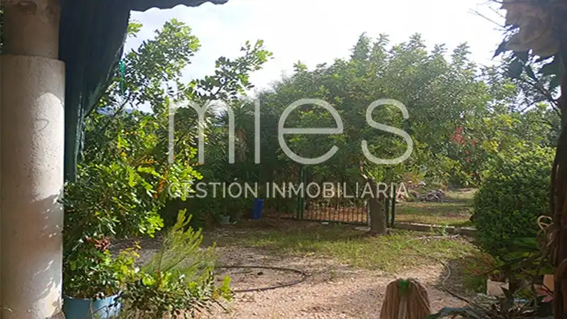 Finca rústica en venda en Macastre amb Jardí privat, Traster i Piscina