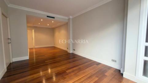 Photo 5 of Flat to rent in Las Arenas, Getxo