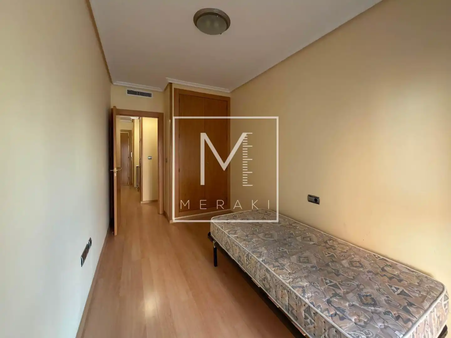 Bedroom of Apartments for rent in Albacete  with Air Conditioner, Heating and Furnished
