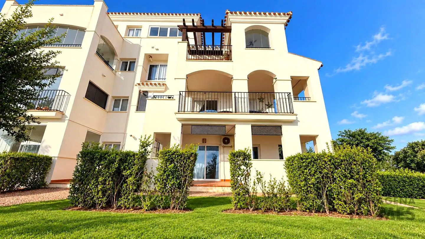 Ground floor with pool for sale in Calle Atlántico 1, imagen 3