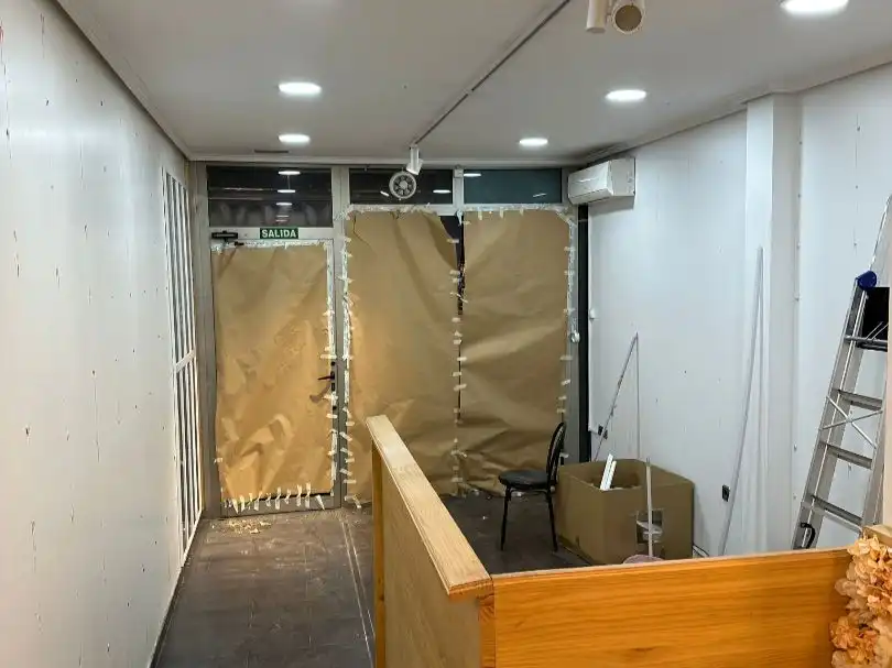Business premises to rent in Carrer de Barcelona 29, imagen 3