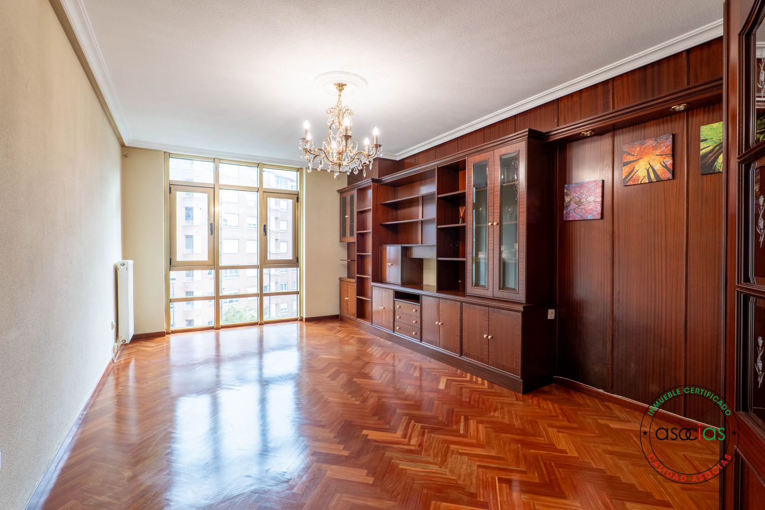 Living room of Flat for sale in Gijón   with Heating, Parquet flooring and Storage room