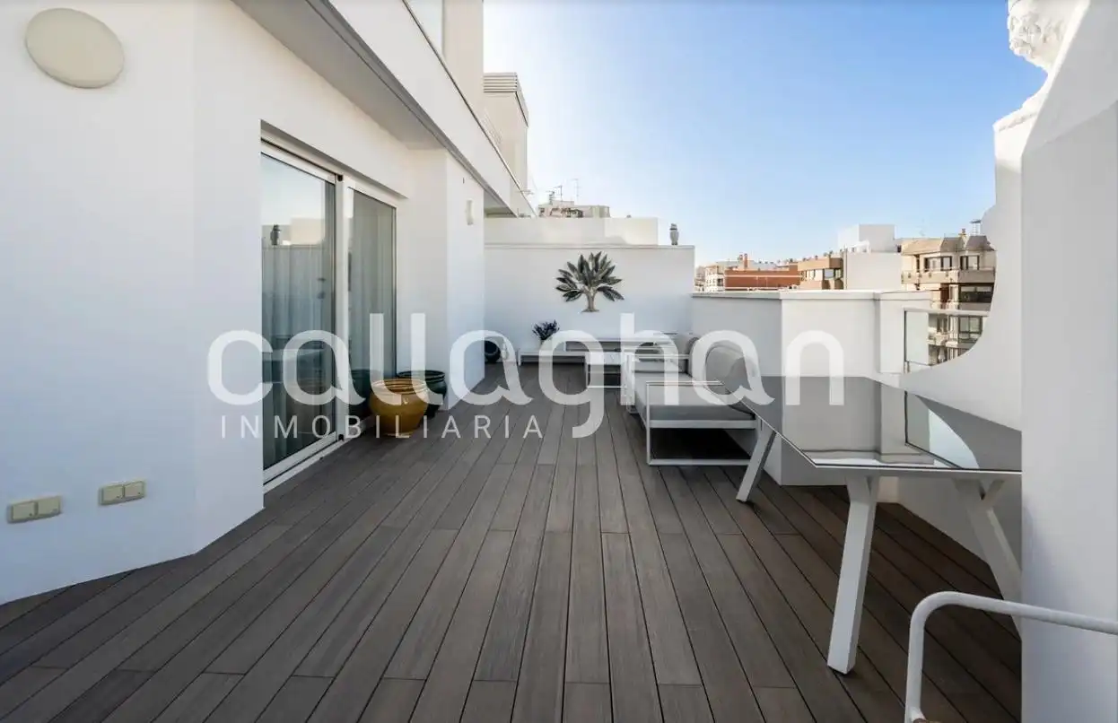 Penthouse mit Terrasse zum Verkauf in L'Eixample, imagen 14