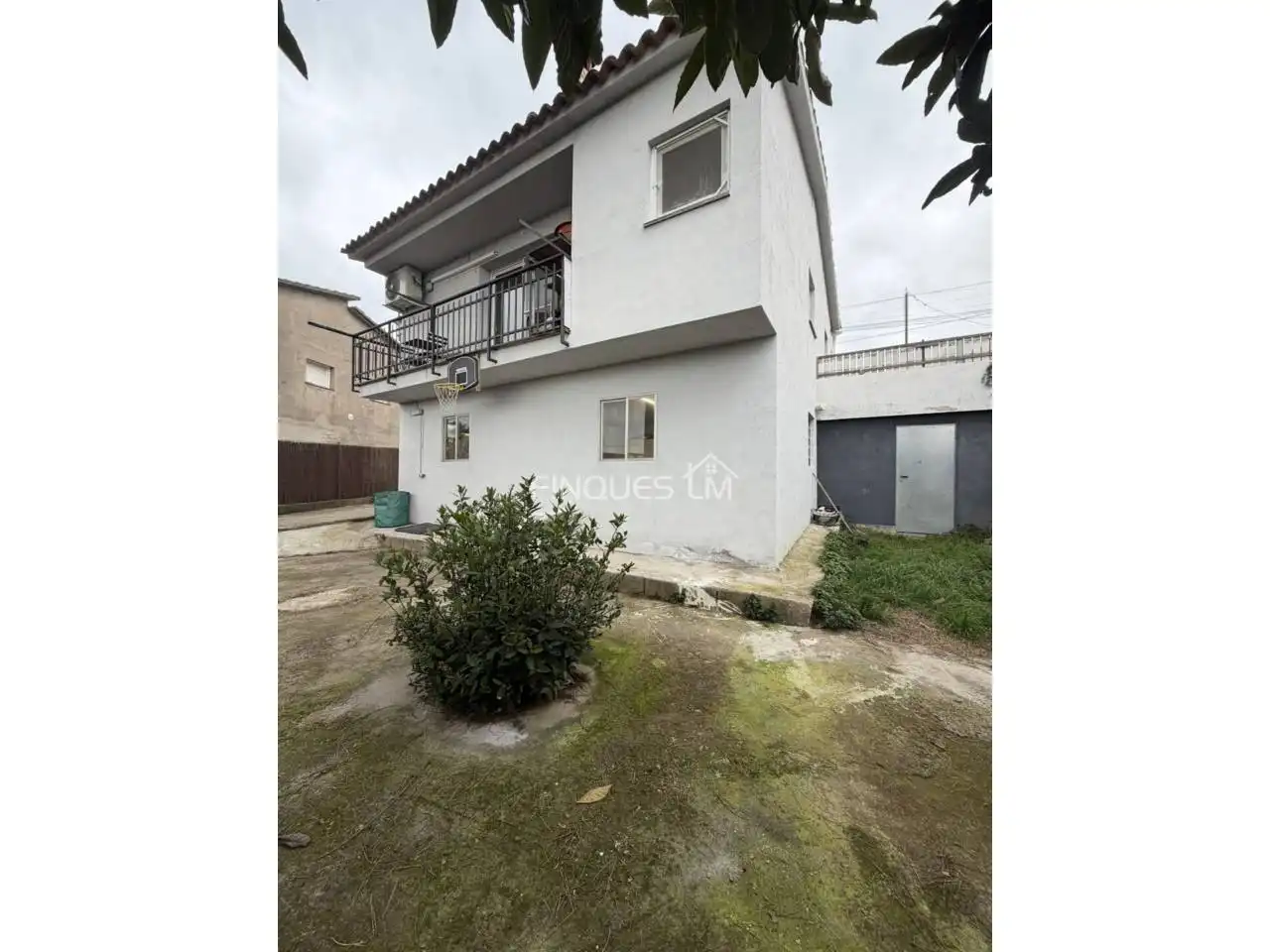Vista exterior de Casa o xalet en venda en Vidreres amb Aire condicionat, Calefacció i Jardí privat