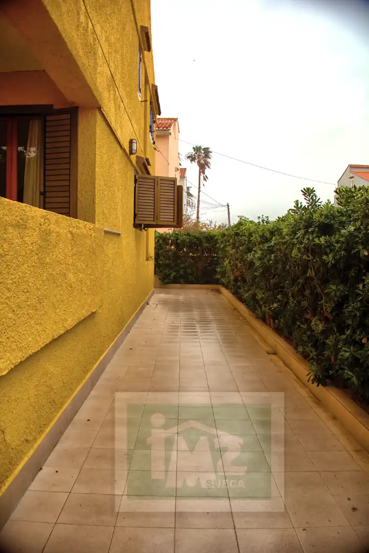Doppelhaushälfte mit Garten zum Verkauf in Carrer del Cap de l'Albir 25, imagen 3