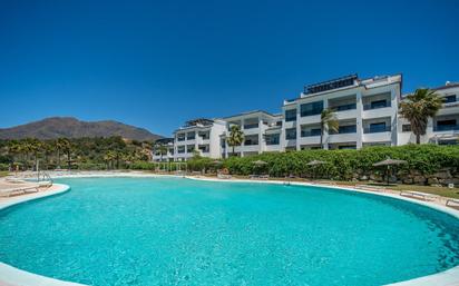 Vista exterior de Planta baixa en venda en Estepona amb Aire condicionat i Terrassa