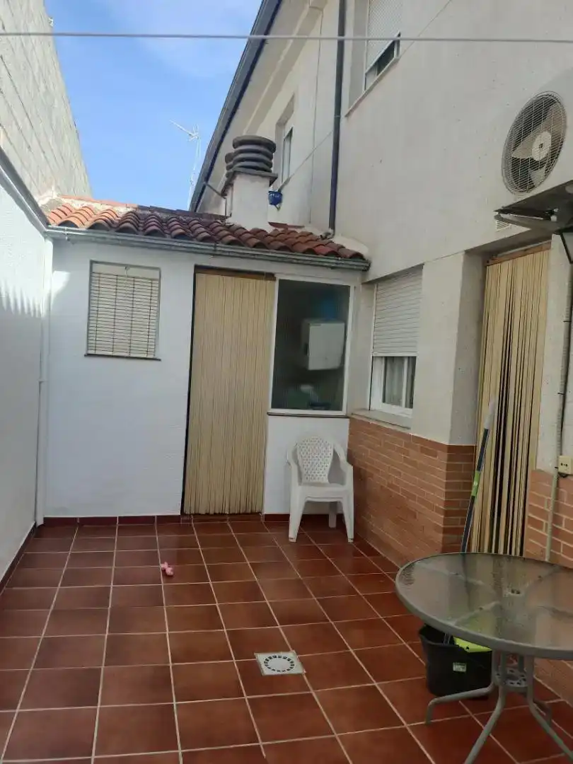 Terrassa de Casa adosada en venda en Fuente Vaqueros amb Aire condicionat i Balcó