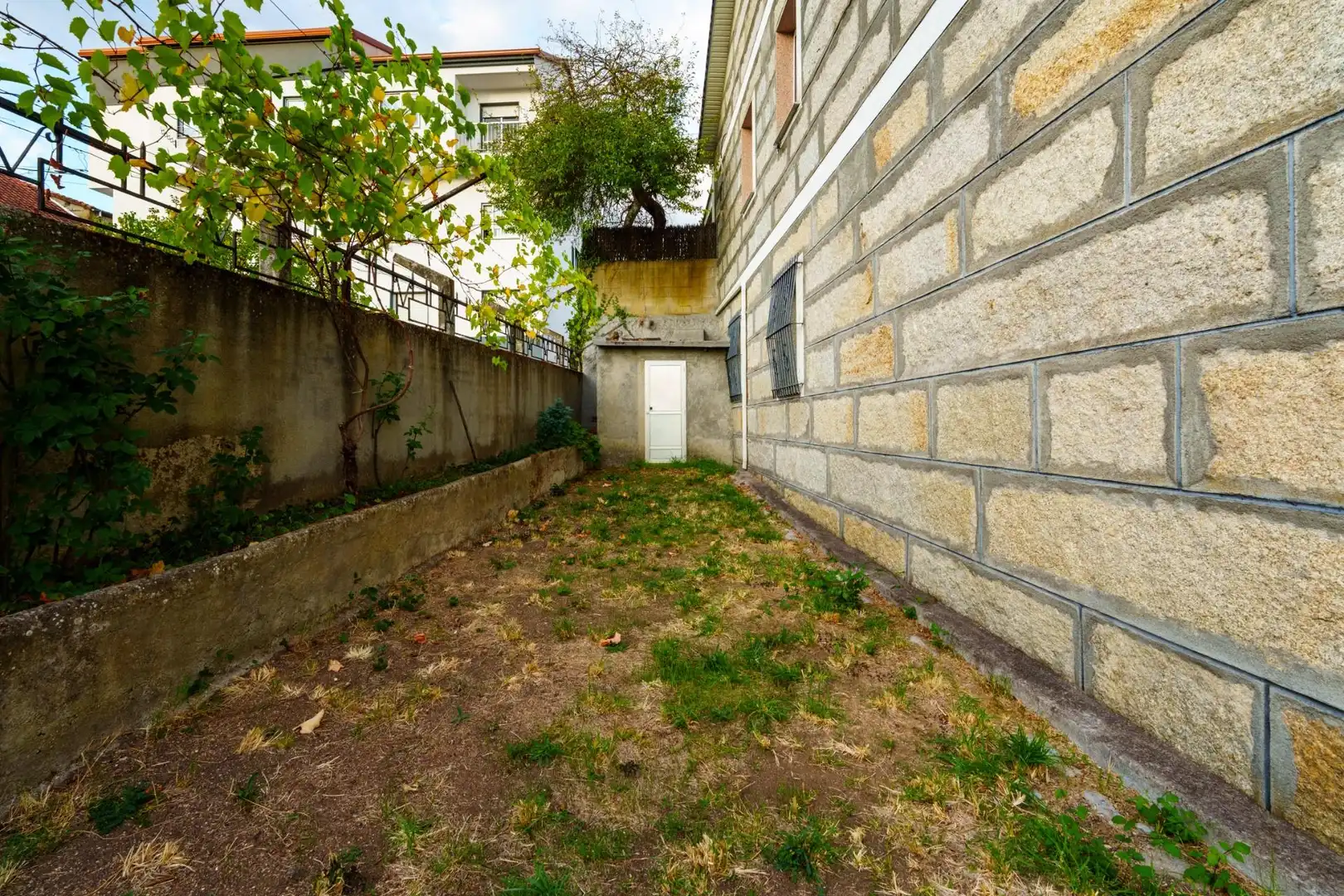 Jardín de Casa o chalet en venta en Ourense Capital  con Calefacción, Jardín privado y Balcón