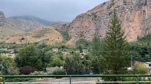 Casa en parcela de casi cuatro mil metros, con piscina, jardin, maravillosas vistas.