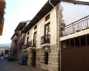 Vista exterior de Casa o xalet en venda en Areatza amb Terrassa