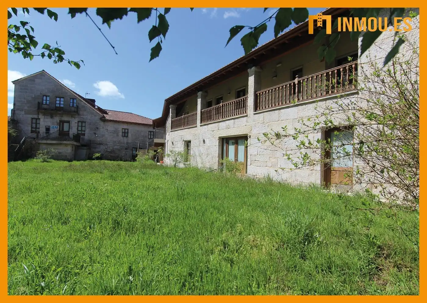 Außenansicht von Haus oder Chalet zum Verkauf in O Irixo mit Heizung