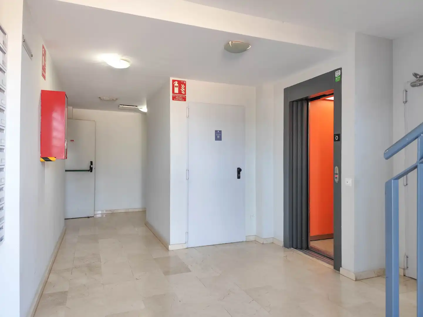 Flat for sale in Museros  with Swimming Pool, Balcony and Community pool