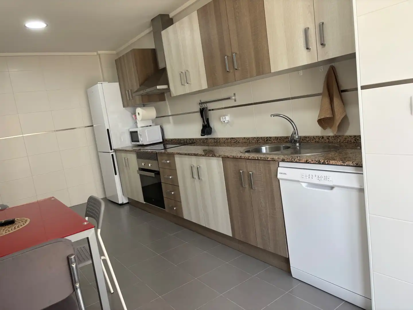 Cocina de Piso de alquiler en Las Trescientas - San Francisco - Ciudad Vergel  