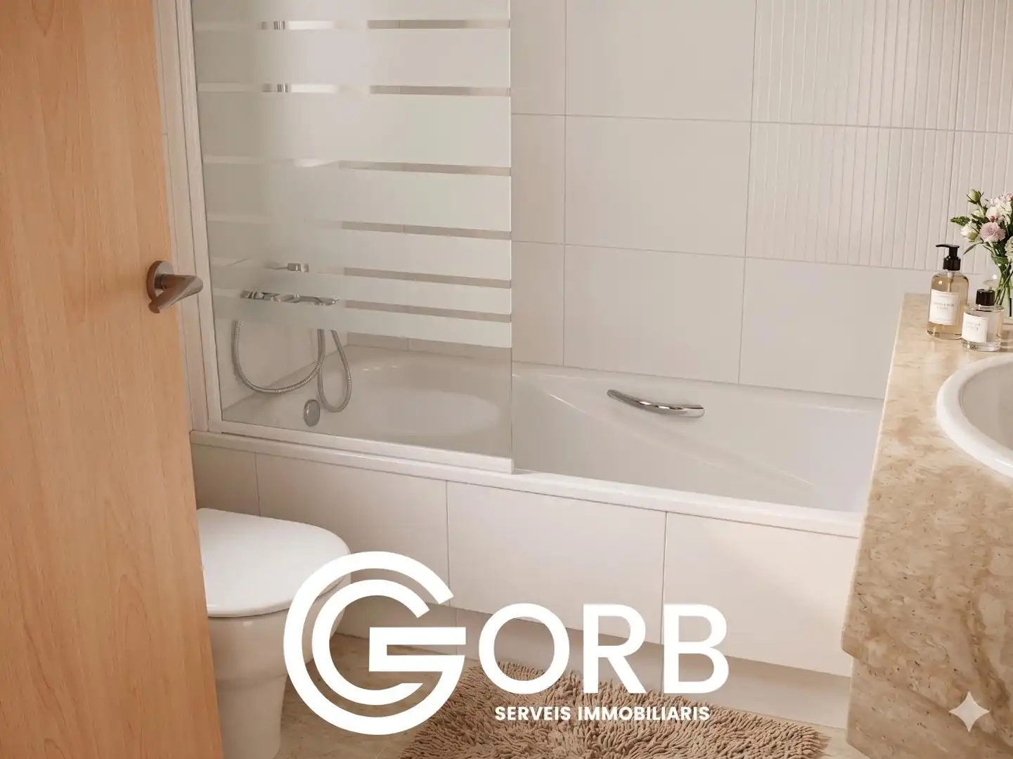 Bathroom of Flat for sale in Mataró  with Air Conditioner, Heating and Private garden