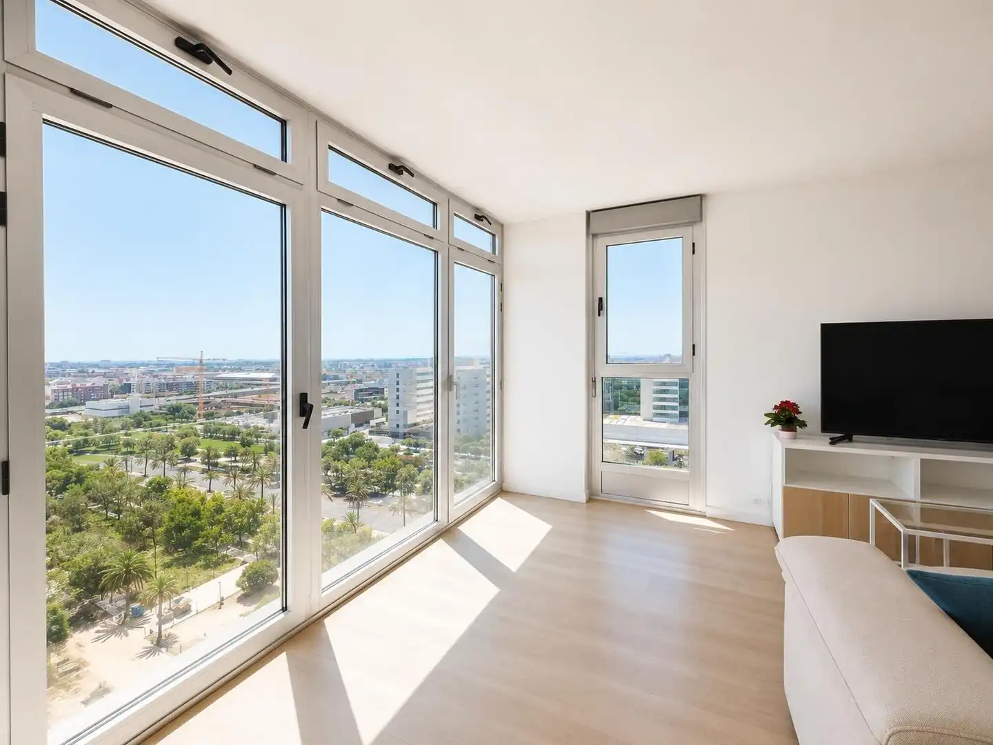 Terrasse von Wohnung zur Miete in Valencia mit Klimaanlage, Heizung und Möbliert