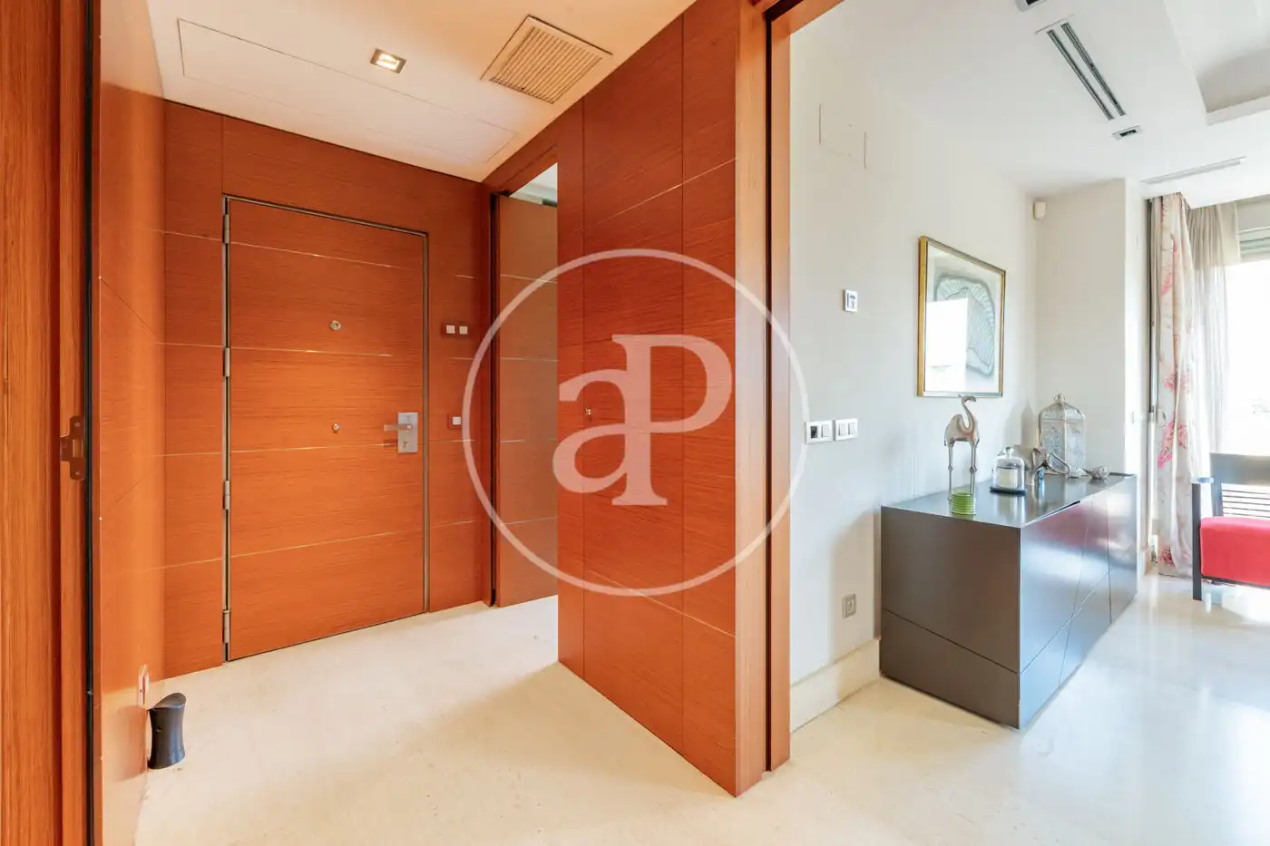 Piso con terraza en venta en C. de Buitrago del Lozoya, imagen 35