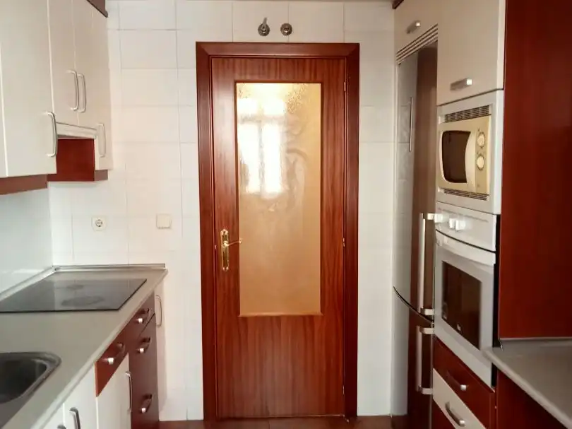 Kitchen of Flat for sale in  Madrid Capital  with Air Conditioner