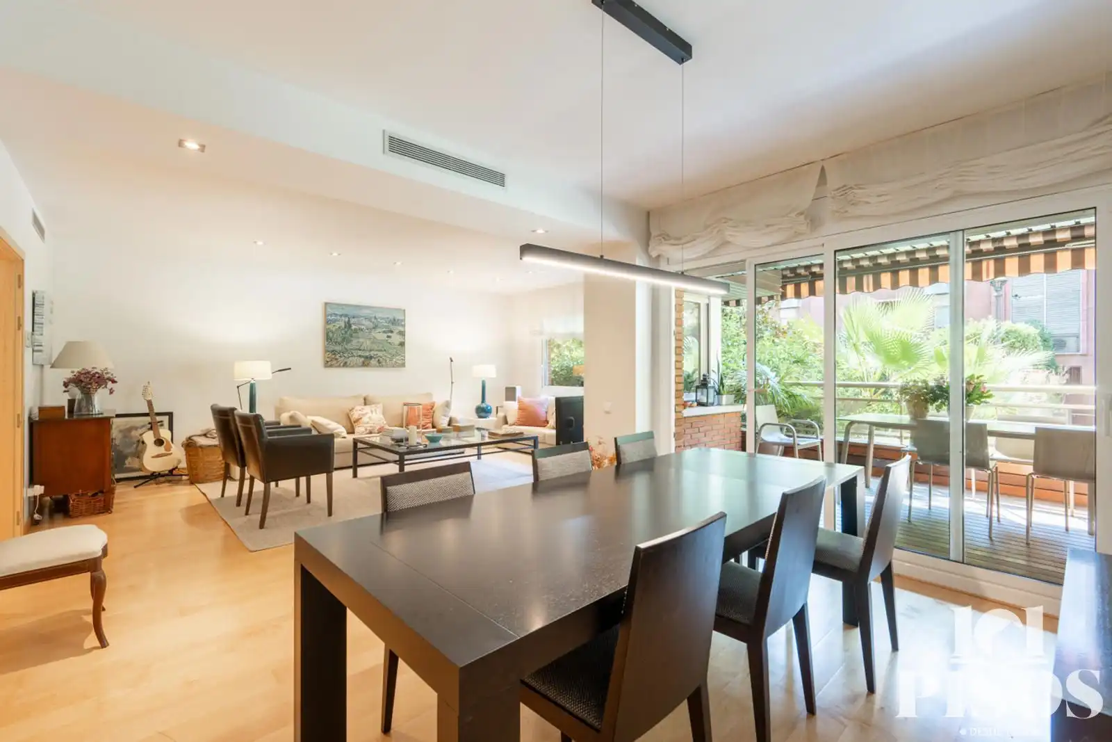 Dining room of Flat for sale in Sant Cugat del Vallès  with Air Conditioner, Heating and Private garden